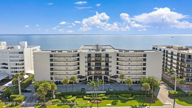 $9,950 | 3610 South Ocean Boulevard, Unit 303, Palm Beach, FL 33480