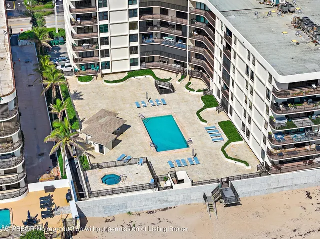 $9,950 | 3610 South Ocean Boulevard, Unit 303, Palm Beach, FL 33480