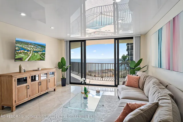 $9,950 | 3610 South Ocean Boulevard, Unit 303, Palm Beach, FL 33480