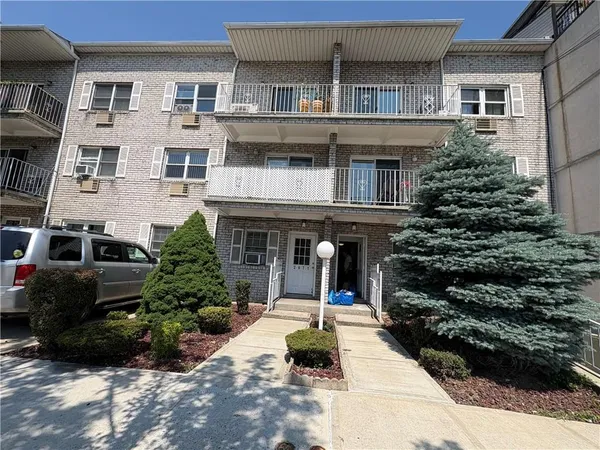 $498,000 | 2871 Cropsey Avenue, Unit 2F | Gravesend