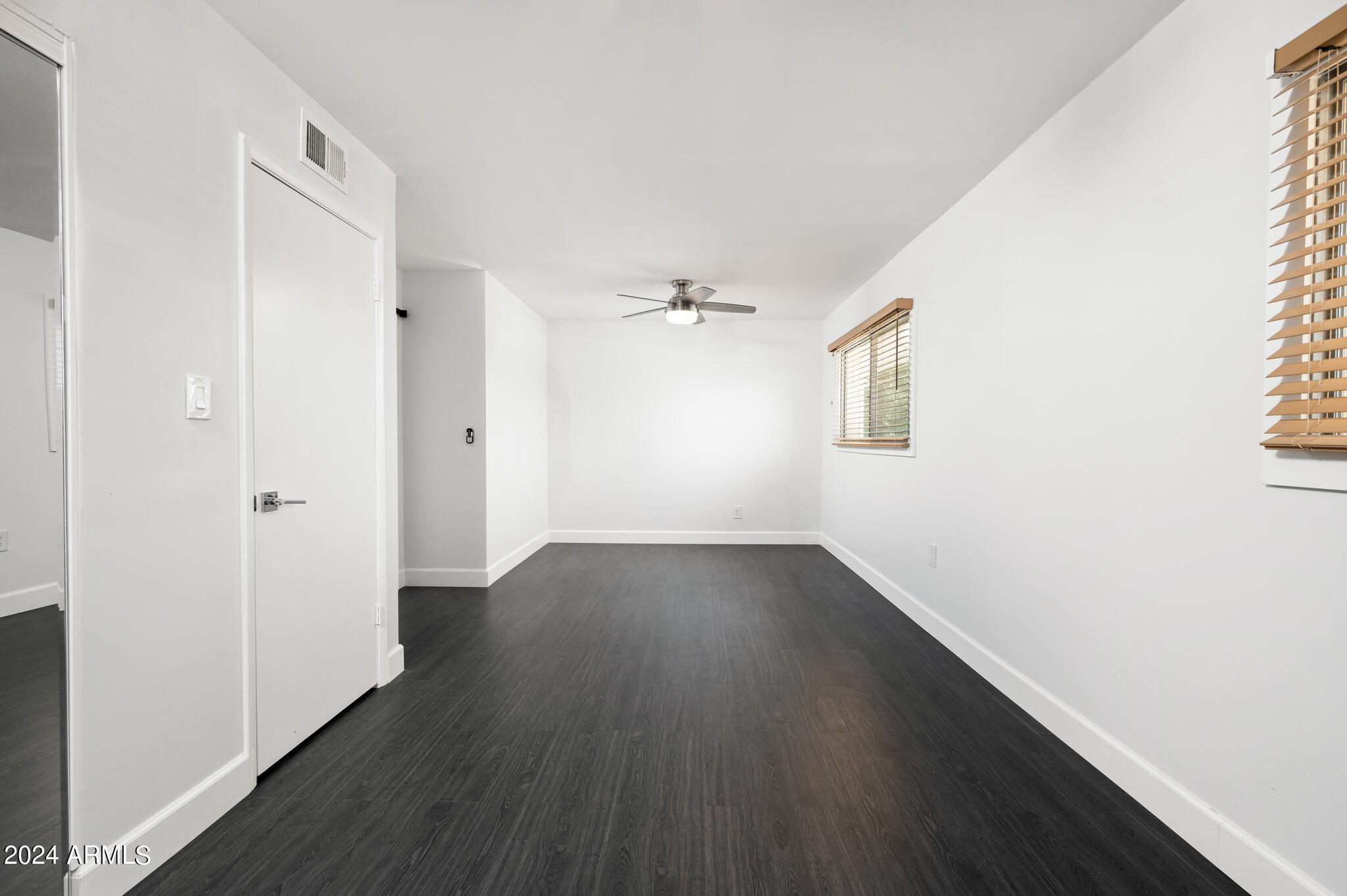 6063 North Granite Reef Road Scottsdale, AZ 85250 - Photo 12 of 26