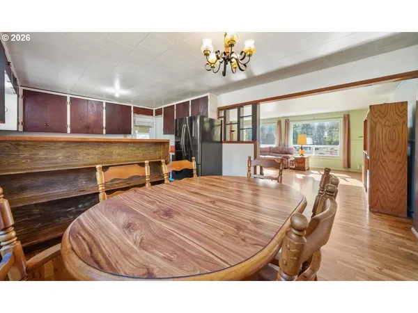 $314,900 | 331 Hobbs Lane, Glendale, OR 97442