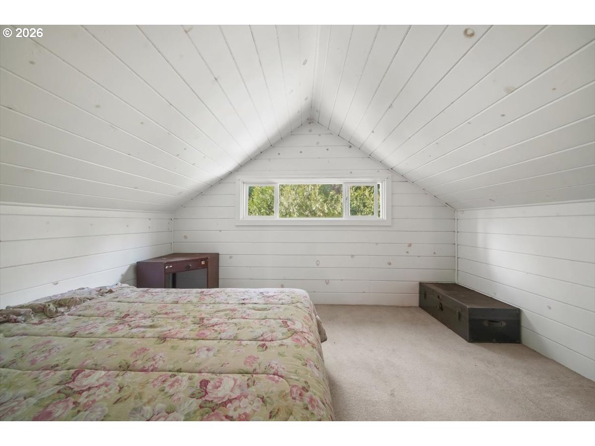 331 Hobbs Lane Glendale, OR 97442 - Photo 27 of 45