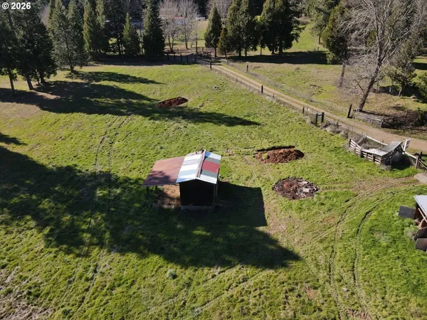 $314,900 | 331 Hobbs Lane, Glendale, OR 97442