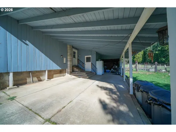 $314,900 | 331 Hobbs Lane, Glendale, OR 97442