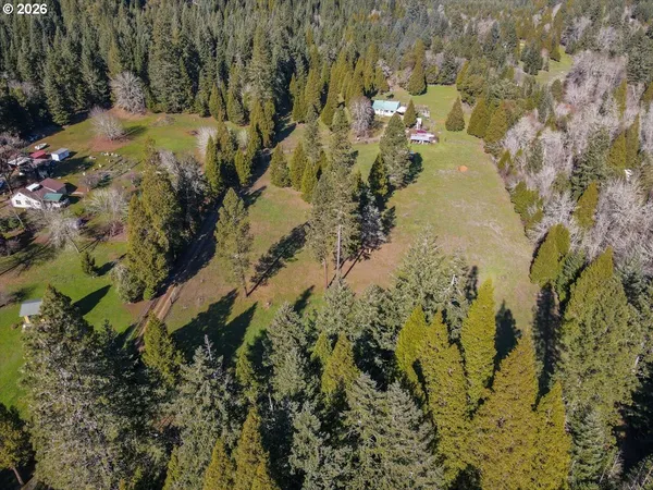 $314,900 | 331 Hobbs Lane, Glendale, OR 97442