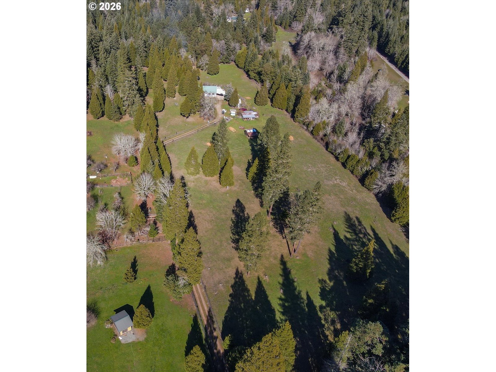 331 Hobbs Lane Glendale, OR 97442 - Photo 44 of 45