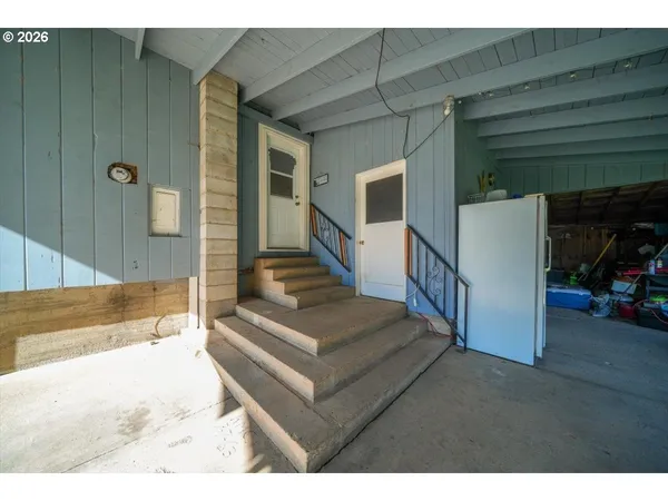 $314,900 | 331 Hobbs Lane, Glendale, OR 97442