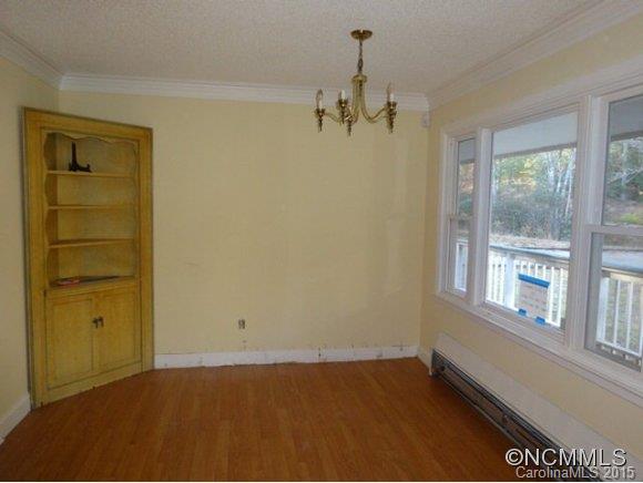 570 Welch Road Franklin, NC 28734 - Photo 7 of 13 Gallery Image 7