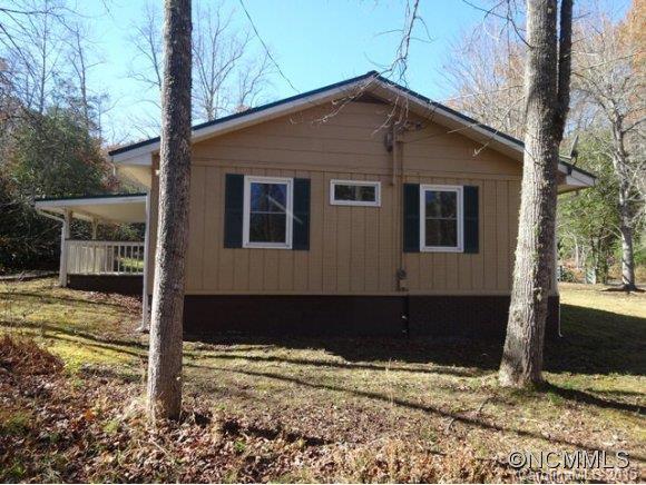 570 Welch Road Franklin, NC 28734 - Photo 10 of 13 Gallery Image 10