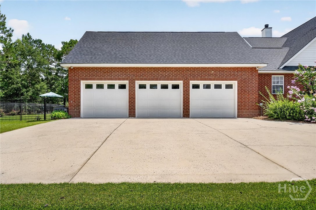 130 Cambridge Drive Rincon, GA 31326 - Photo 60 of 70 3 Car Garage Bays