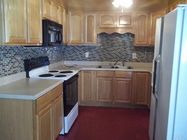 881 Woods Road Atmore, AL 36502 - Photo 3 of 32