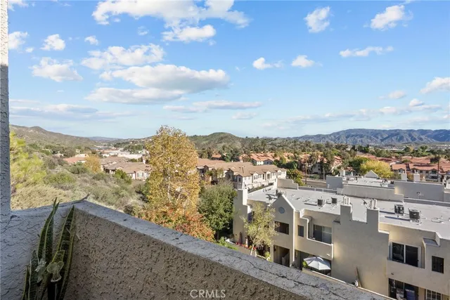 $360,000 | 18209 Sierra Highway, Unit 88, Canyon Country, CA 91351