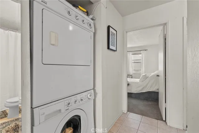 $360,000 | 18209 Sierra Highway, Unit 88, Canyon Country, CA 91351