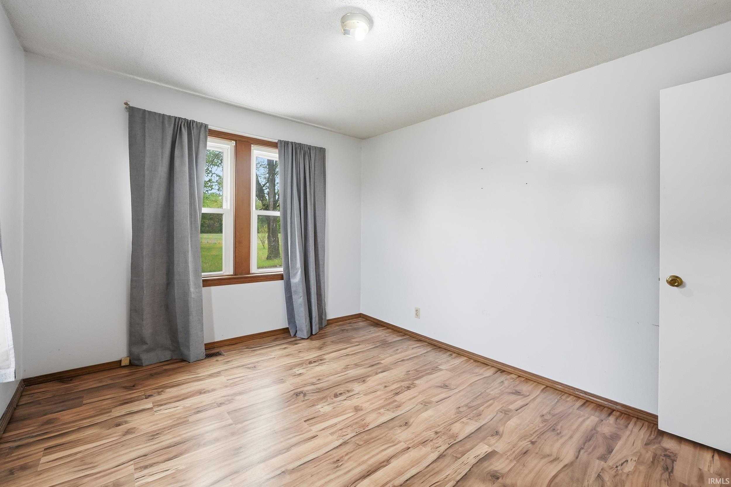 14512 Dawkins Road New Haven, IN 46774 - Photo 17 of 31