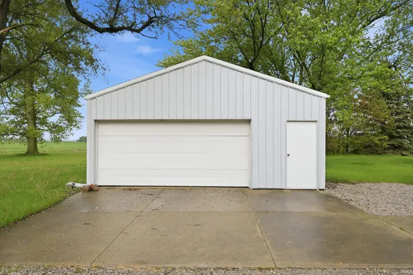 $220,000 | 14512 Dawkins Road, New Haven, IN 46774