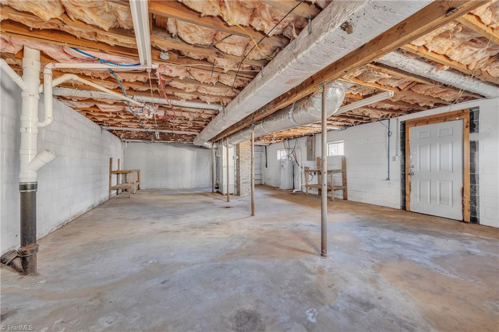 3579 Sparta Road North Wilkesboro, NC 28659 - Photo 27 of 33