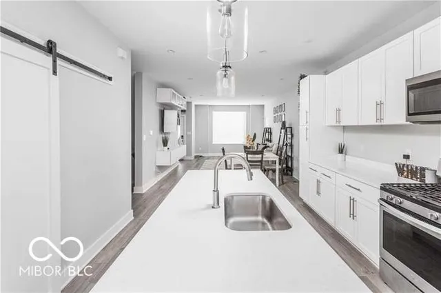 $2,350 | 28 Central Greens Boulevard, Indianapolis, IN 46222