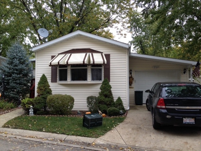 1159 Candlewood Road Elgin, IL 60123 - Photo 1 of 10