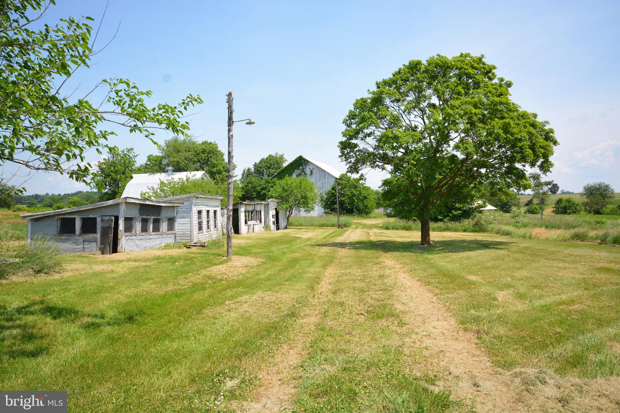 11126 Keysville Road Taneytown, MD 21787 - Photo 7 of 27