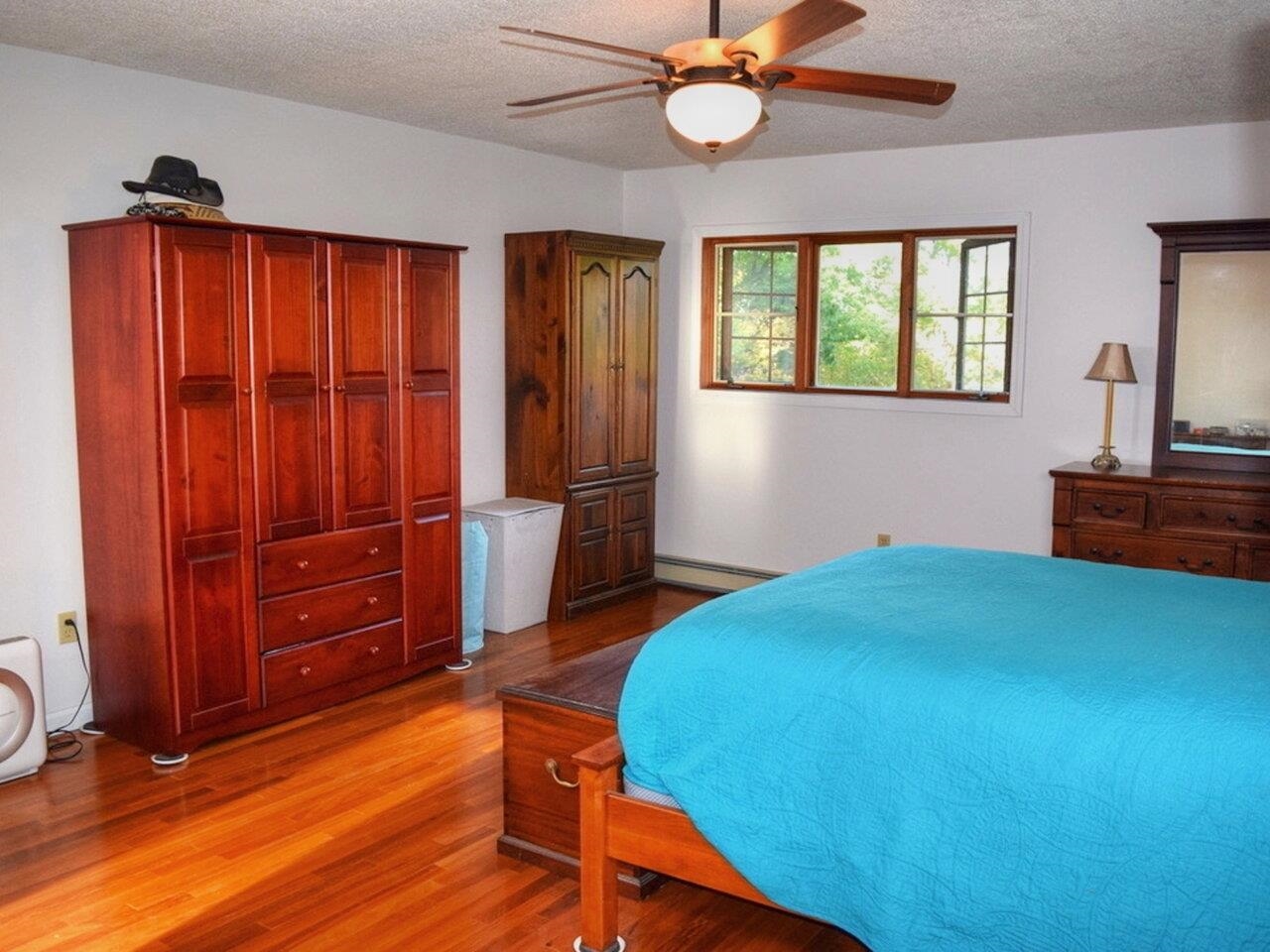 1354 Roscoe Road Charlotte, VT 05445 - Photo 19 of 43 Gallery Image 19