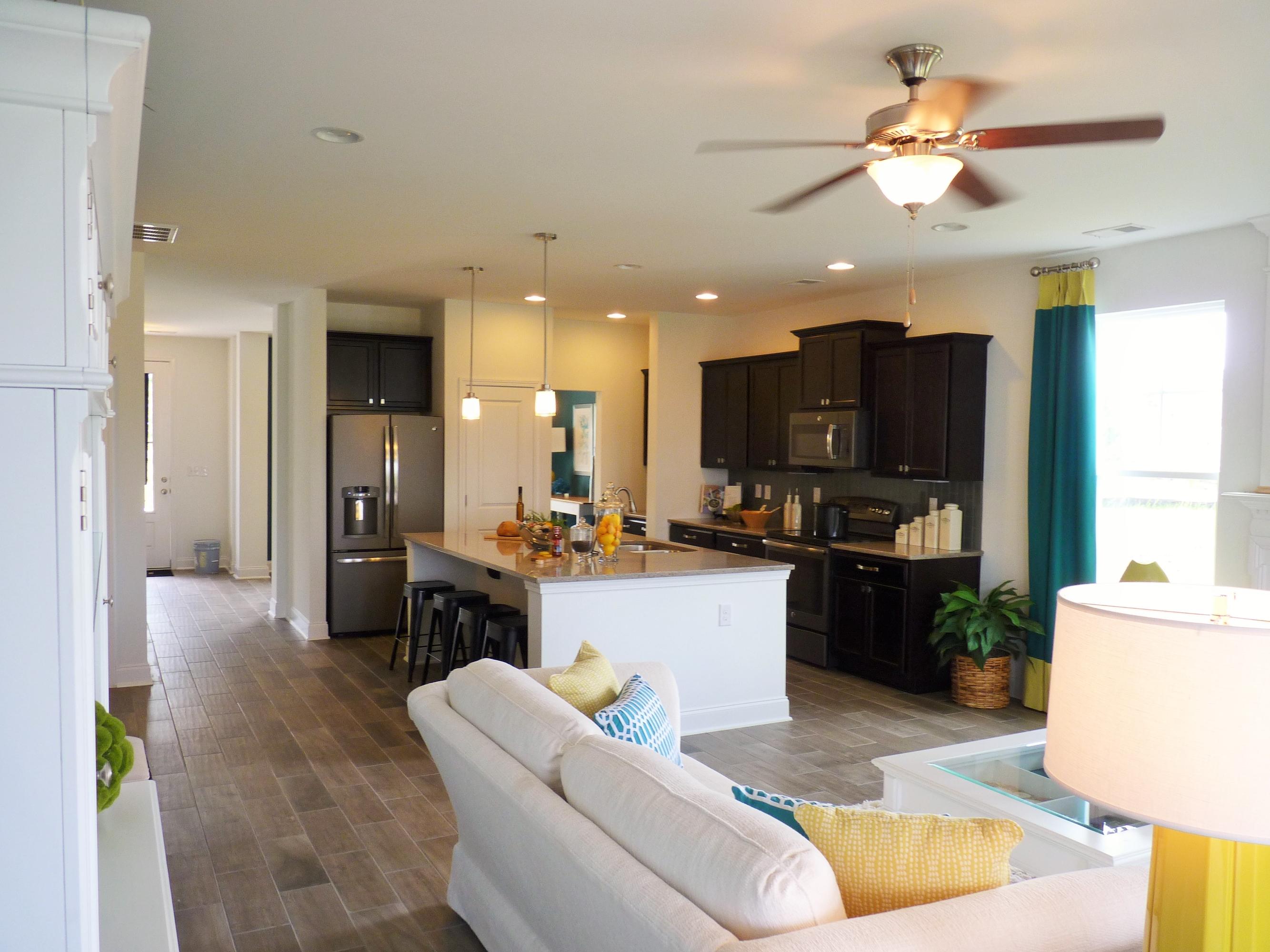 188 Hickory Ridge Way Summerville, SC 29483 - Photo 15 of 46 Family Room 3