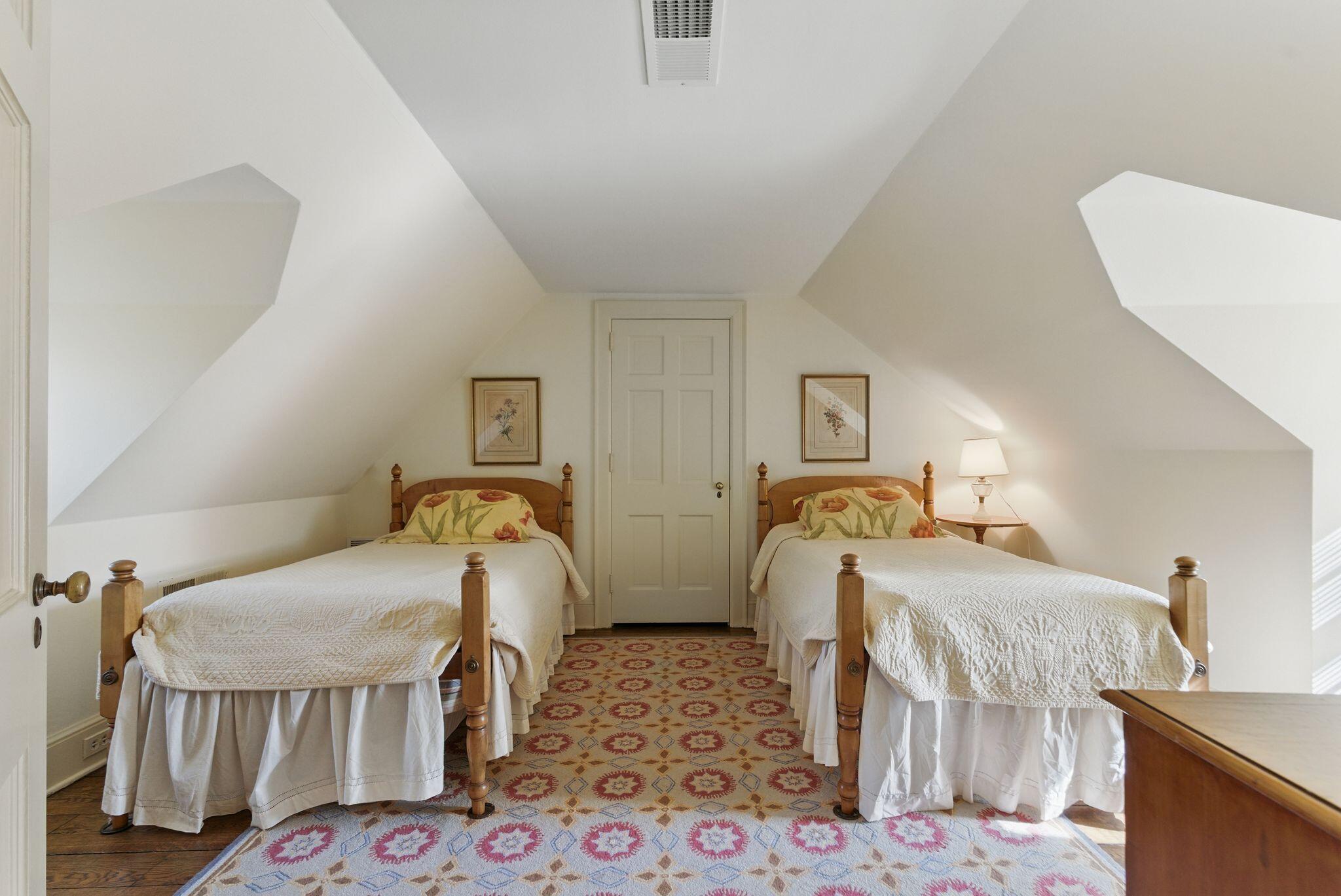 216 Ridgeway Road Lexington, KY 40502 - Photo 29 of 67 58_Photo_055