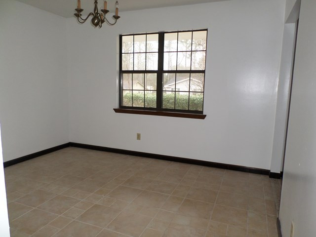 3746 Pine Ridge Run Martinez, GA 30907 - Photo 6 of 13 dining room