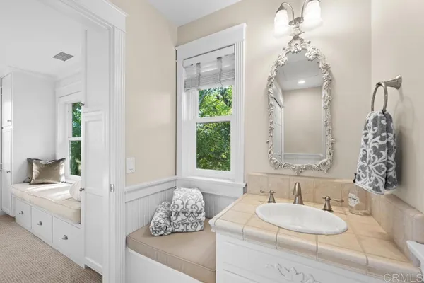 $1,898,747 | 3192 Los Alisos Drive, Fallbrook, CA 92028