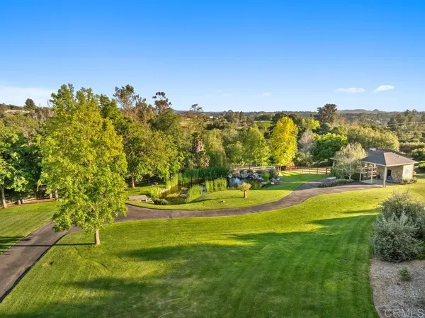 $1,898,747 | 3192 Los Alisos Drive, Fallbrook, CA 92028