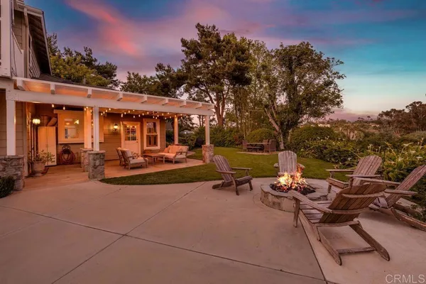 $1,898,747 | 3192 Los Alisos Drive, Fallbrook, CA 92028