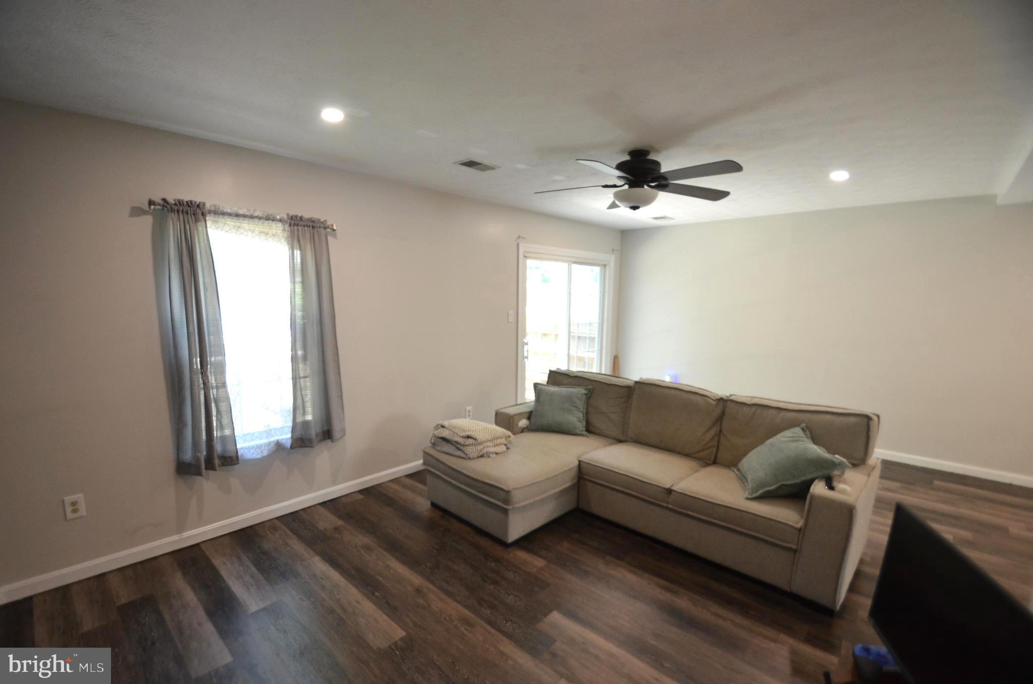 940 Gaming Square Hampstead, MD 21074 - Photo 23 of 44