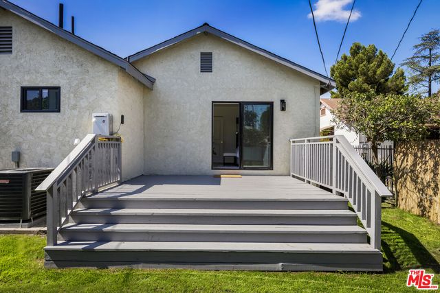 $898,000 | 4918 10th Avenue, Los Angeles, CA 90043