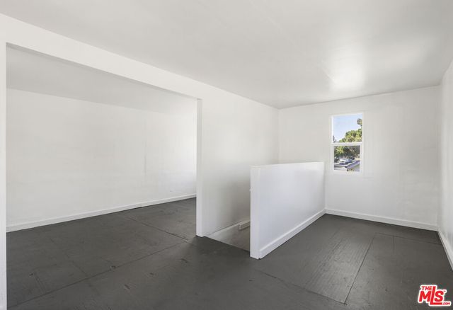 $898,000 | 4918 10th Avenue, Los Angeles, CA 90043