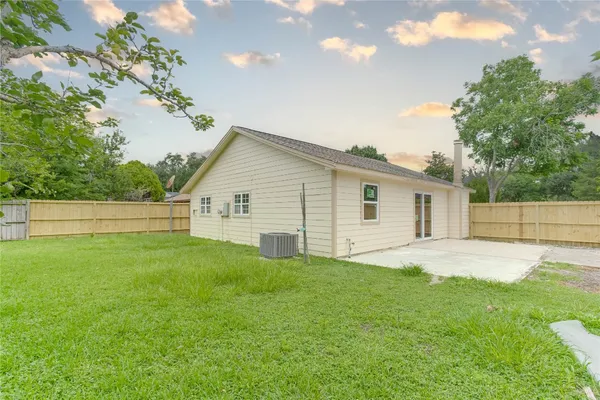 $1,875 | 7535 Roaring Springs Drive, Houston, TX 77064