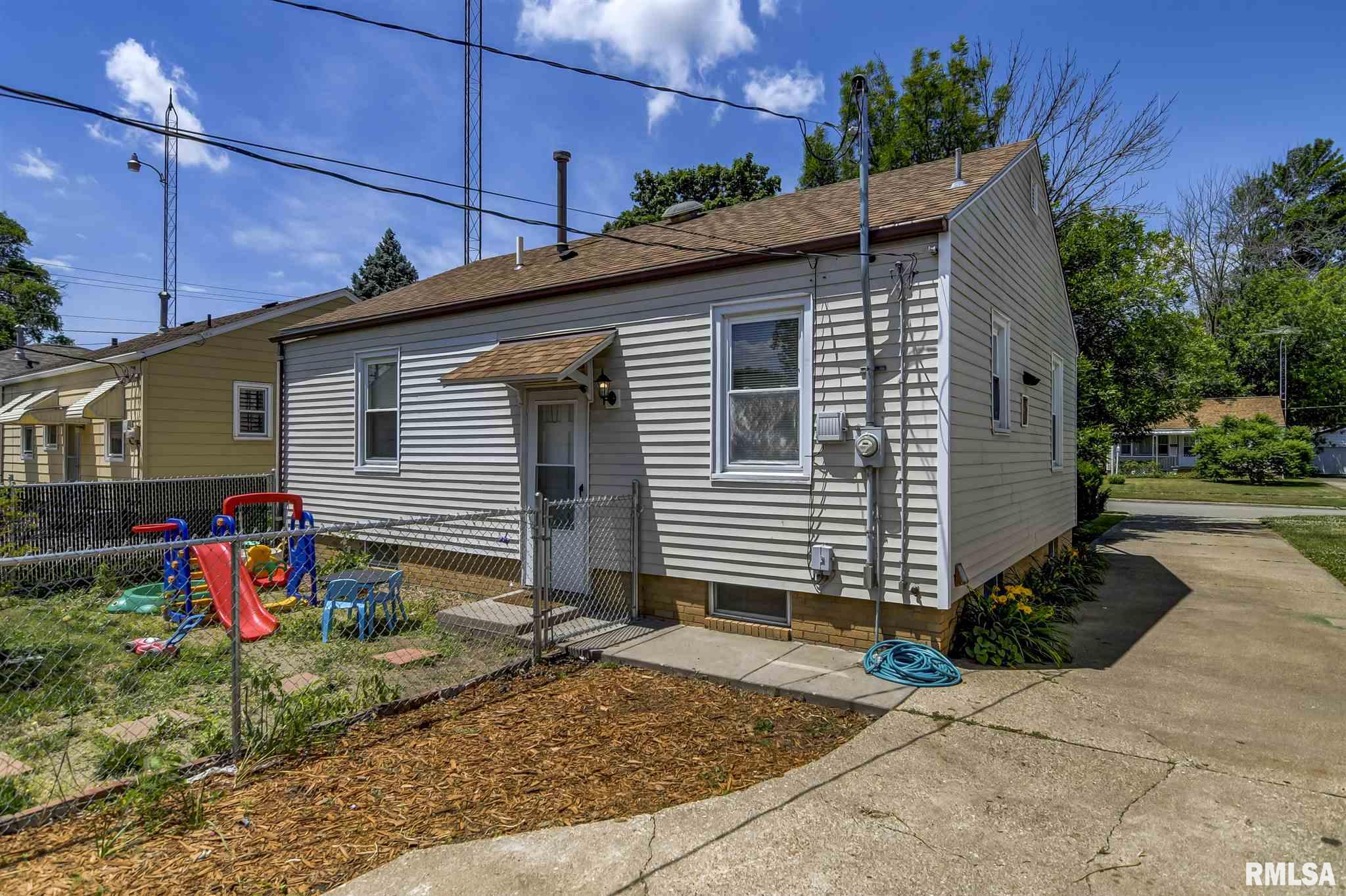 1704 North 22nd Street Springfield, IL 62702 - Photo 27 of 30