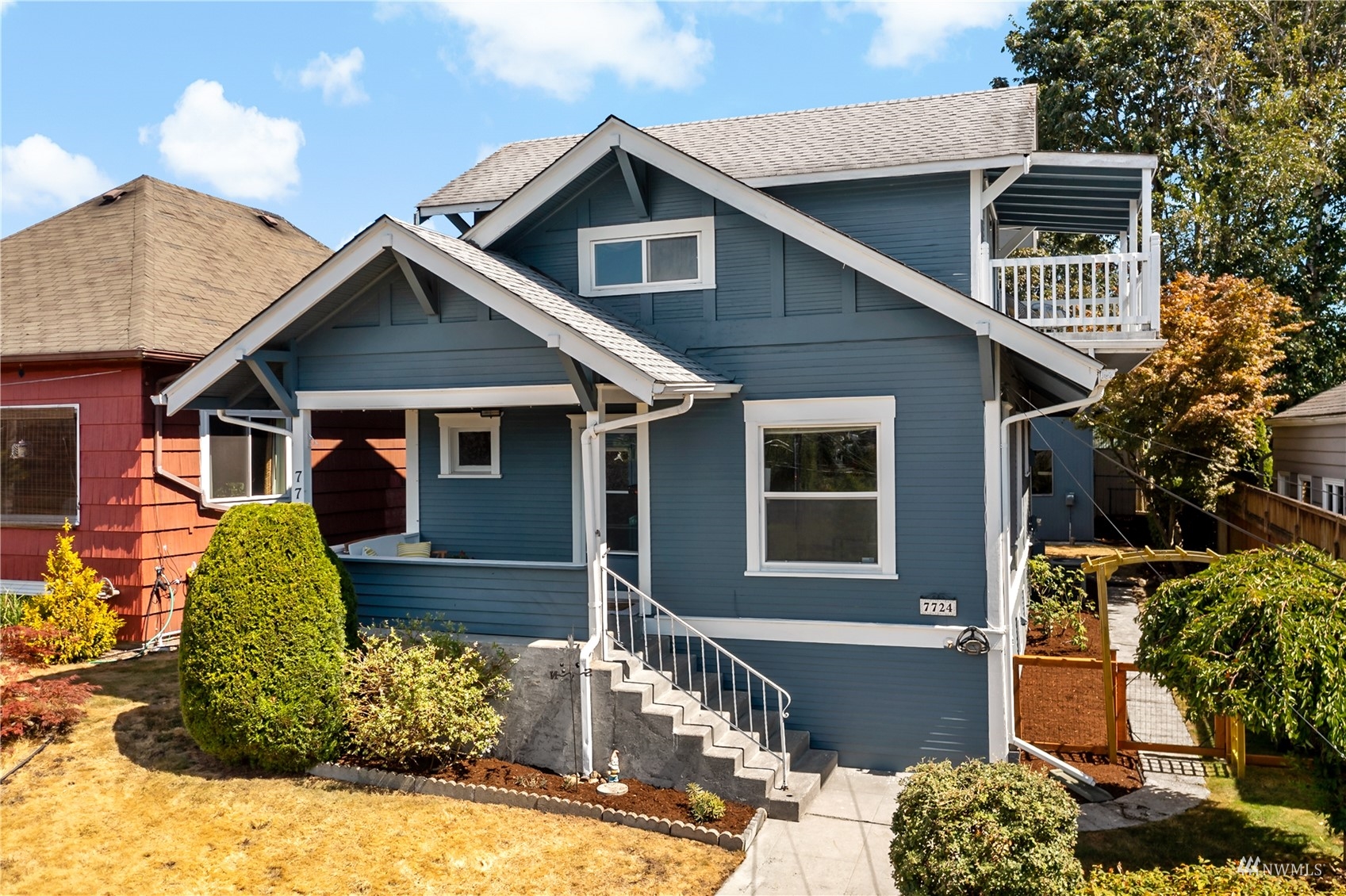 7724 Meridian Avenue North Seattle, WA 98103 - Photo 1 of 38 Gallery Image 1
