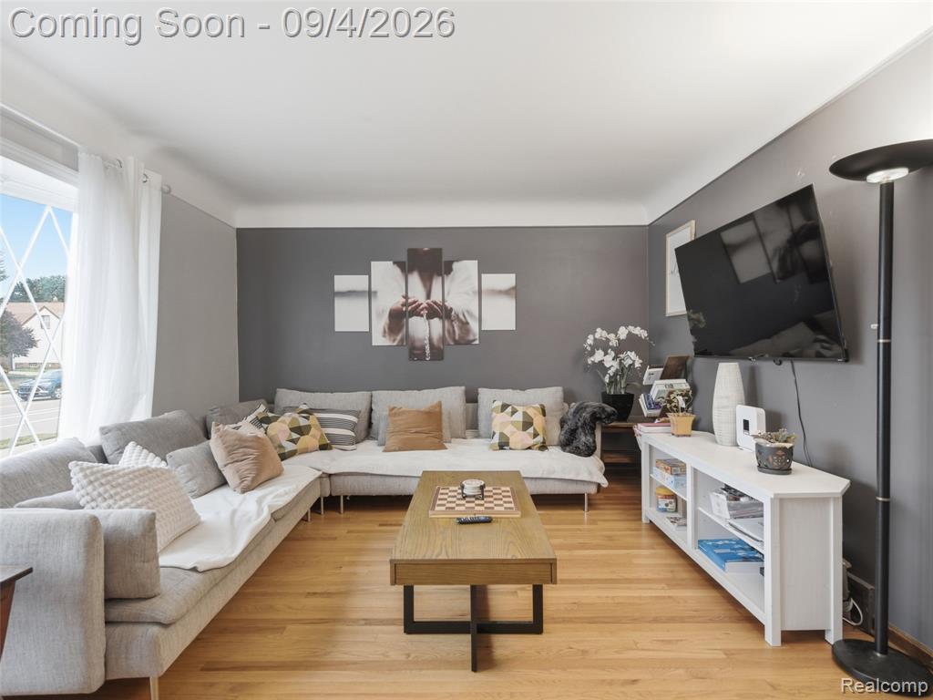17830 Martin Road Roseville, MI 48066 - Photo 13 of 29 Gallery Image 13
