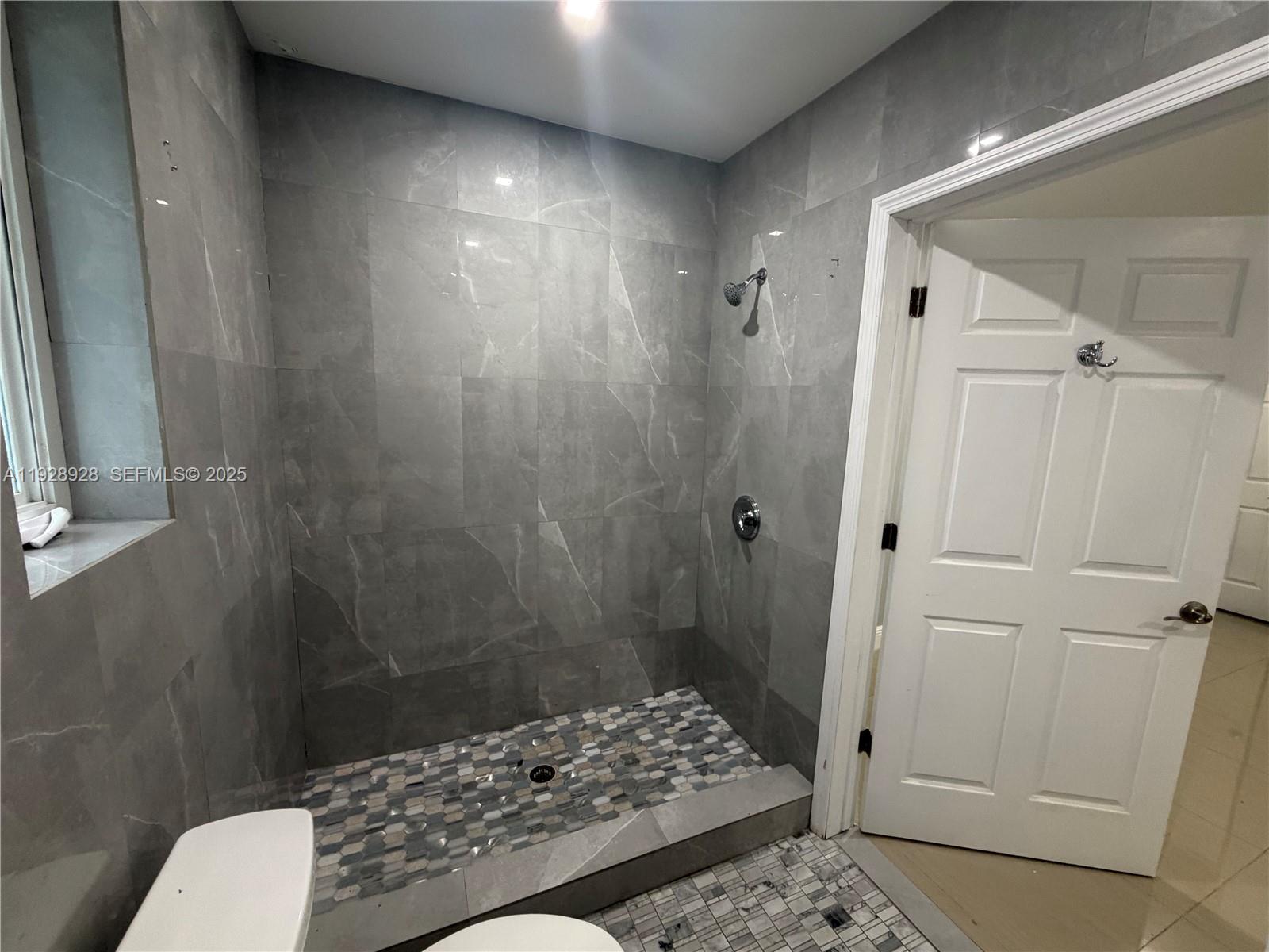 45 Northwest 99th Street Miami Shores, FL 33150 - Photo 13 of 28