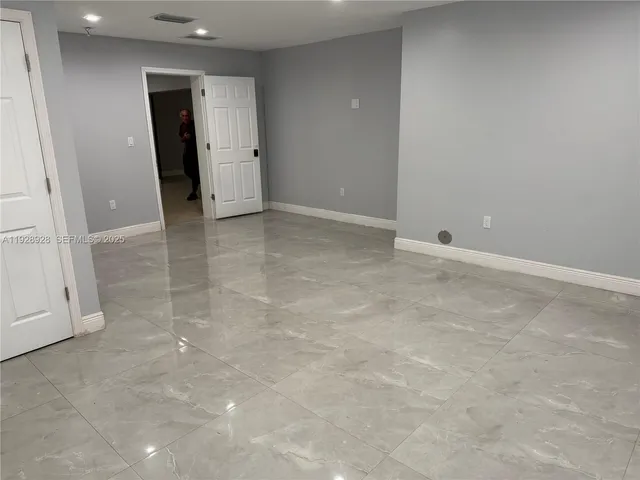 $6,900 | 45 Northwest 99th Street, Miami Shores, FL 33150