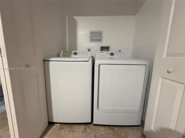 $6,900 | 45 Northwest 99th Street, Miami Shores, FL 33150