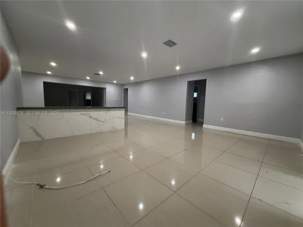 $5,950 | 45 Northwest 99th Street, Miami Shores, FL 33150