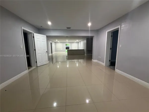 $5,950 | 45 Northwest 99th Street, Miami Shores, FL 33150