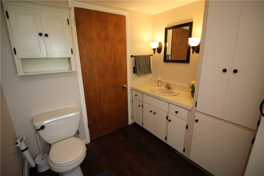 1445 Mertensia Road Farmington, NY 14425 - Photo 17 of 26