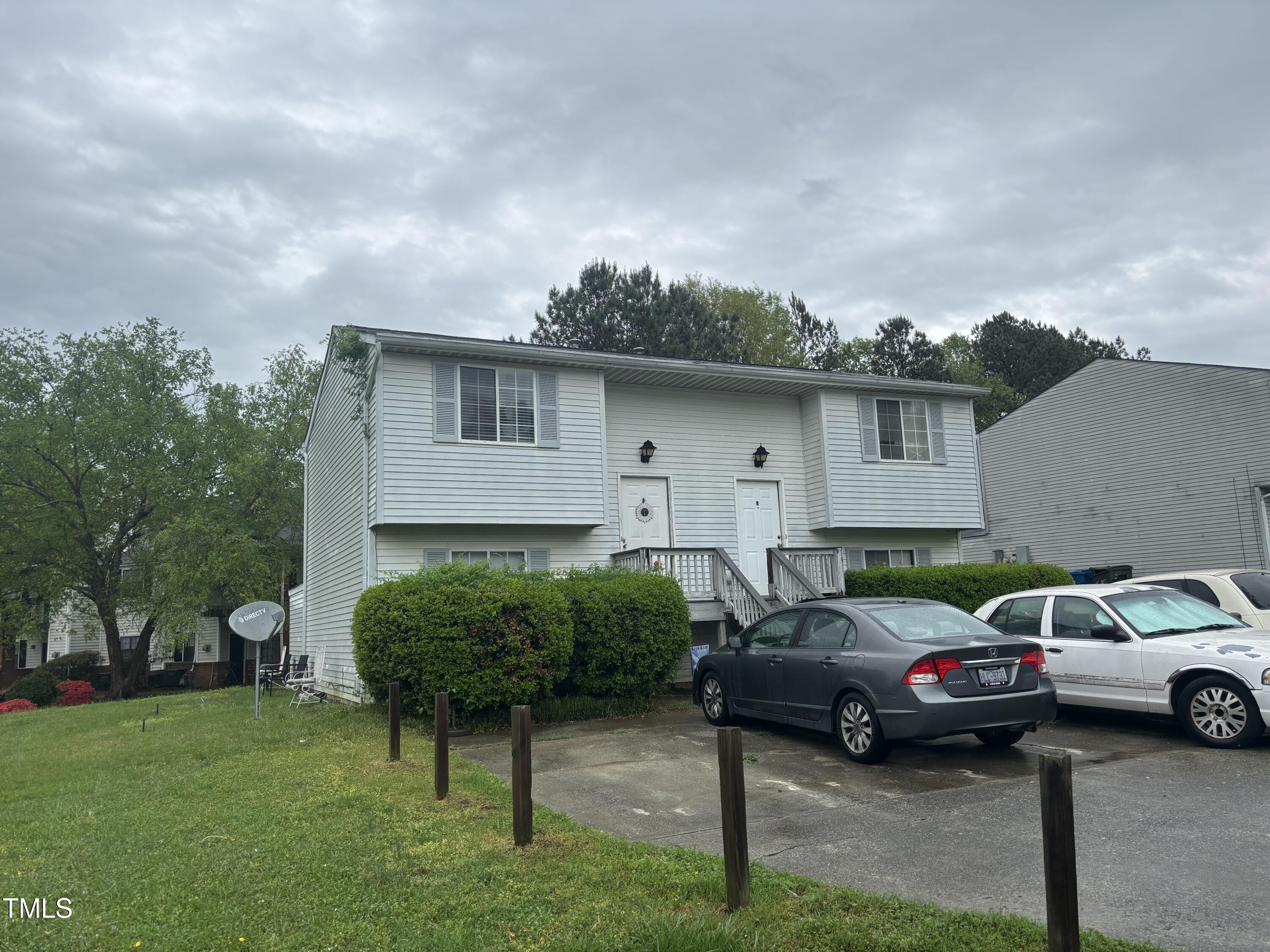 2136 Bogarde Street Durham, NC 27705 - Photo 4 of 21 IMG_6429