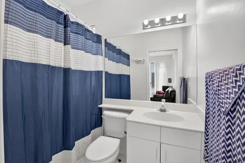 $599,000 | 6032 Rossmoor Lakes Court, Boynton Beach, FL 33437