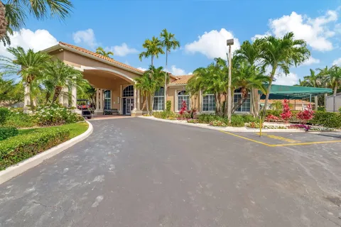$599,000 | 6032 Rossmoor Lakes Court, Boynton Beach, FL 33437