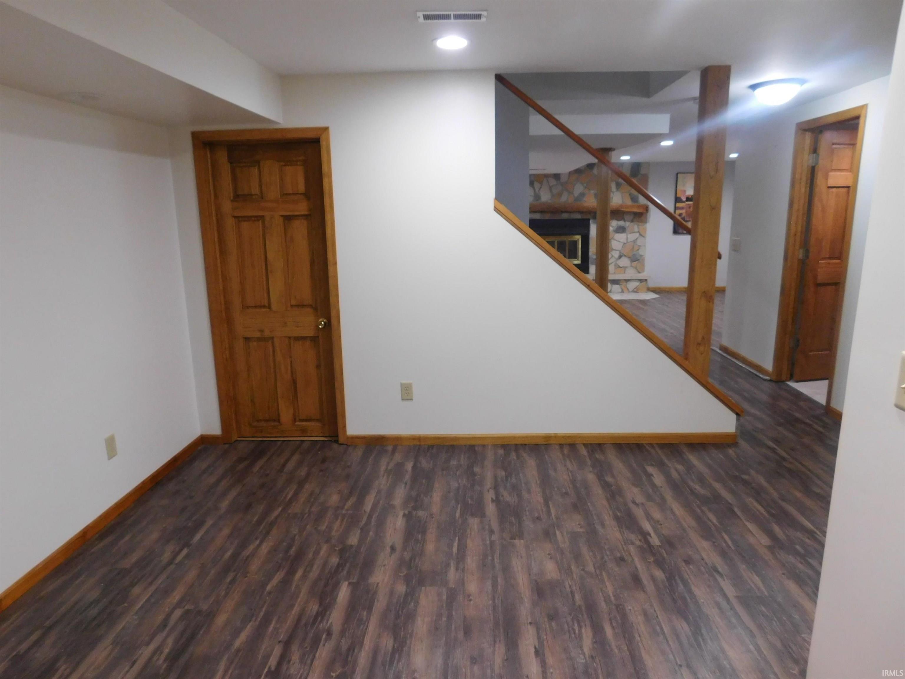 7531 West Crystal Lake Road Warsaw, IN 46580 - Photo 27 of 28