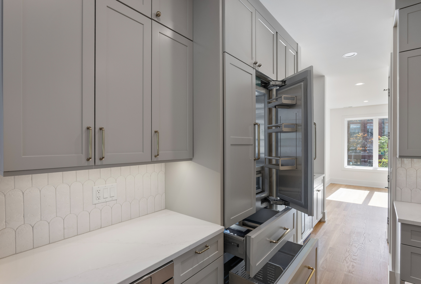 3740 North Racine Avenue, Unit 1 Chicago, IL 60613 - Photo 36 of 40