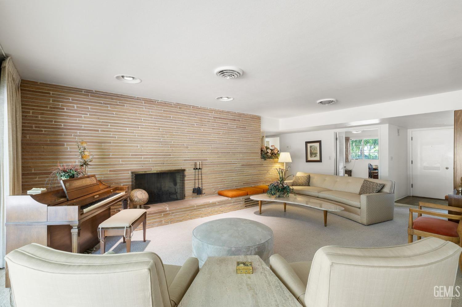 Undisclosed Address Bakersfield, CA 93305 - Photo 12 of 54